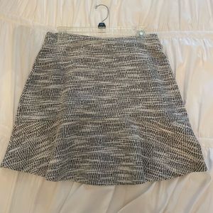 Loft petite black and white midi ruffled skirt